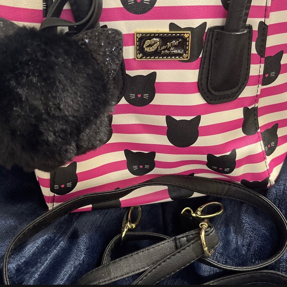 Luv Betsey by Betsey Johnson purse.size are 10" wide x 7" tall x 5"